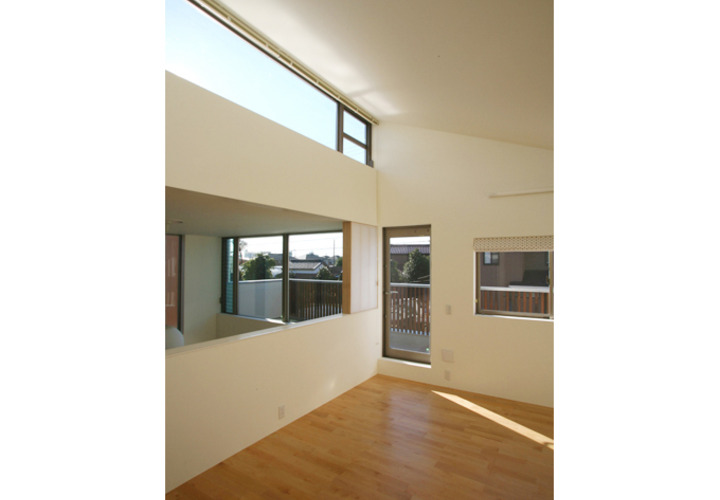 ハイサイドライトのある子供室