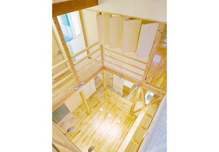 吹き抜けは空気循環して家中同じ環境に