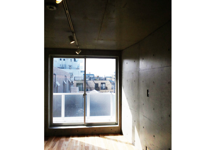 シンプルな構成の居住空間