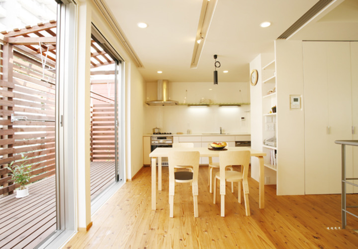 屋内外が一体化したリビング