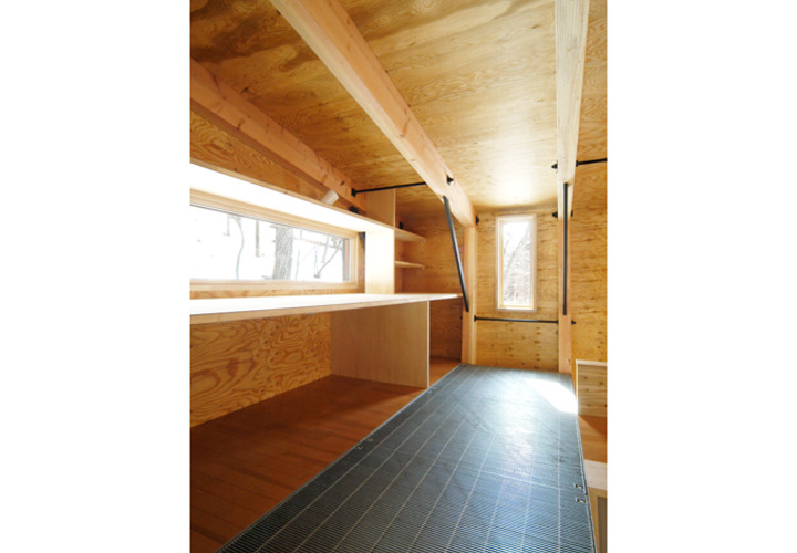 森の景色を借景にした東側ワークスペース