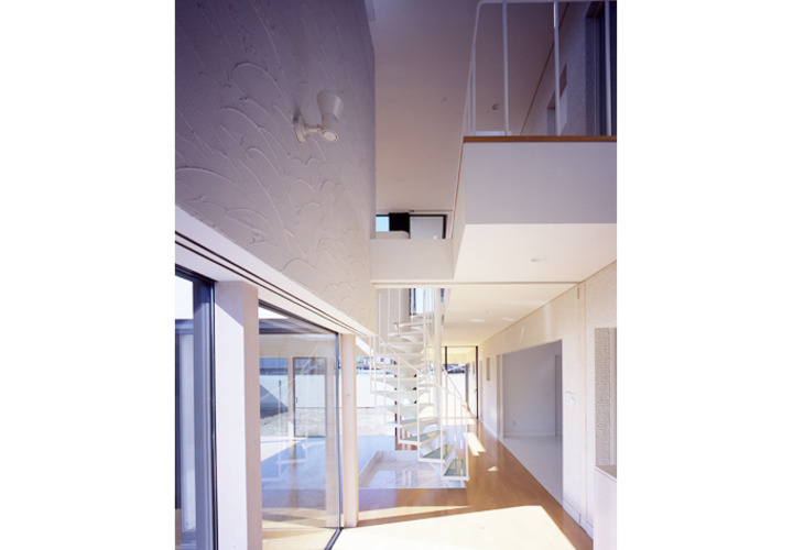 リビングと一体化した玄関ホール