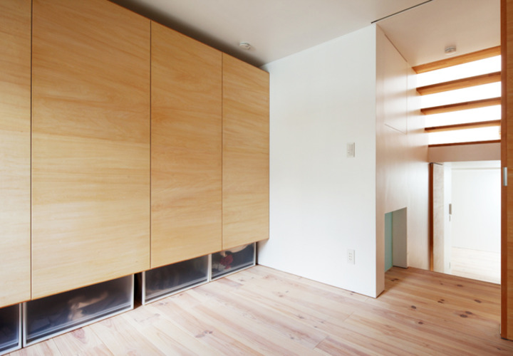 造作家具コストは既製品併用で押さえる