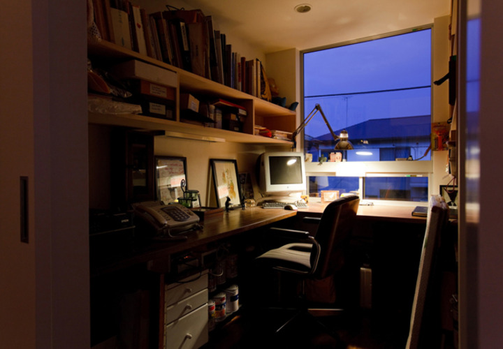 北側開口を利用した書斎