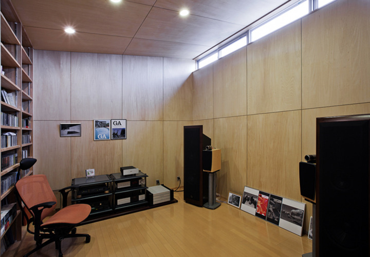ご主人様こだわりのオーディオルーム