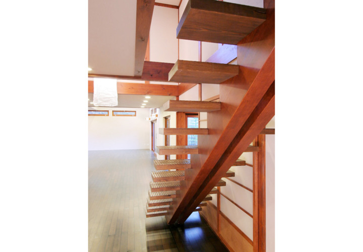 意匠を凝らした階段