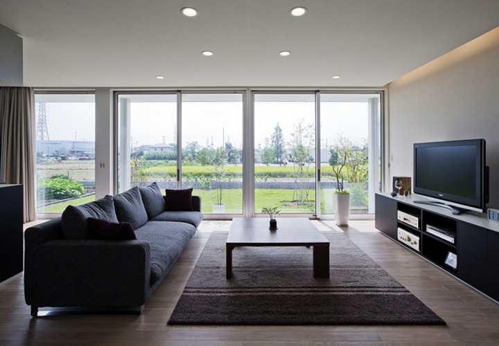 大開口で庭と一体化するLDK