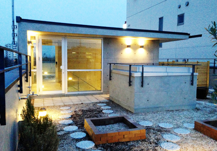 オーナー用屋上菜園の夜景