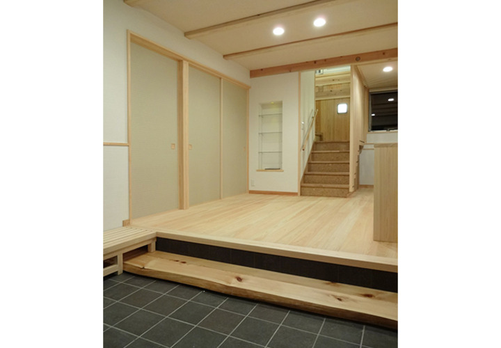 土間のある広い玄関