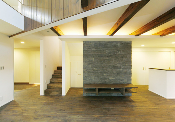 木と石と珪藻土