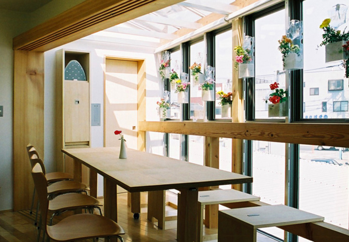 いざという時、多人数で座れるダイニング