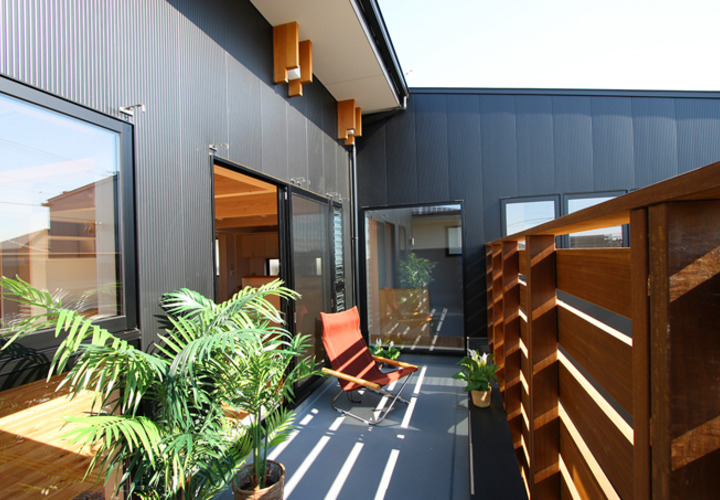 使いがいのある広いバルコニー