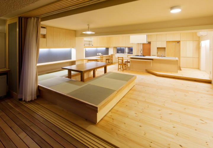 丸々一戸分を使った広々としたＬＤＫ