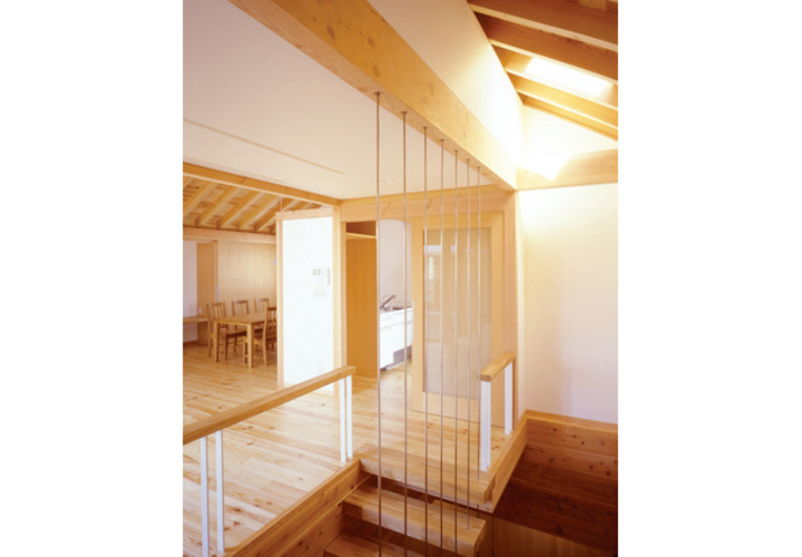 階段手摺をシンプルにデザインする