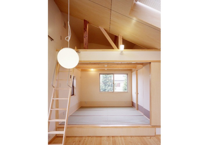 木の構造体を一部現しにした和室・ロフト