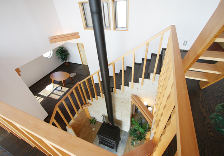 ドラマチックな廻り階段