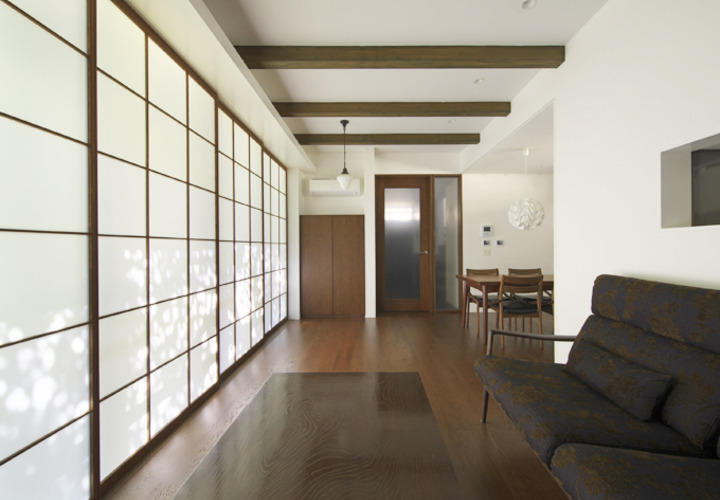 アクリル板を差し込んだ内障子