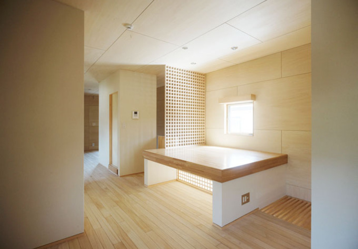 子供たちの大きなテーブル