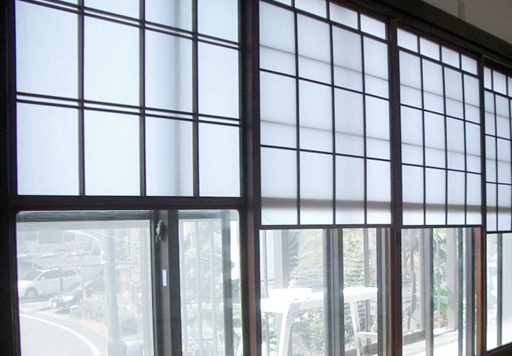 猫間障子で和洋折衷の空間作り Fevecasa フェブカーサ