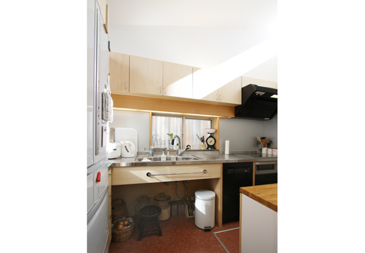 大工さん造りの独立キッチン