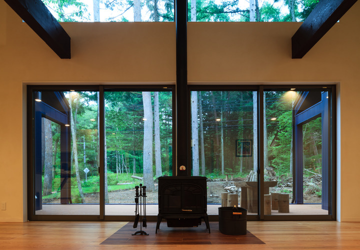 景色を眺めるための窓