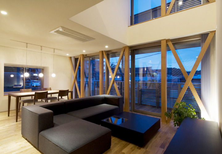 ４帖分の吹き抜けがあるリビング