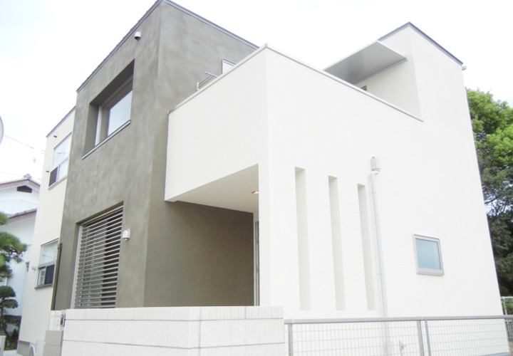 シンプルでどこか「和」を感じさせる外観