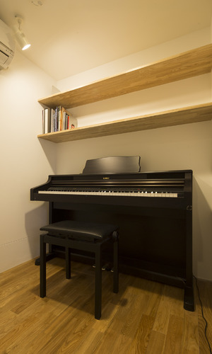 サブ８・1.8帖のピアノルーム