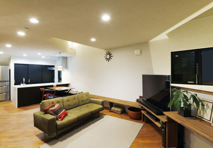 リビングを見渡せるキッチンスペース