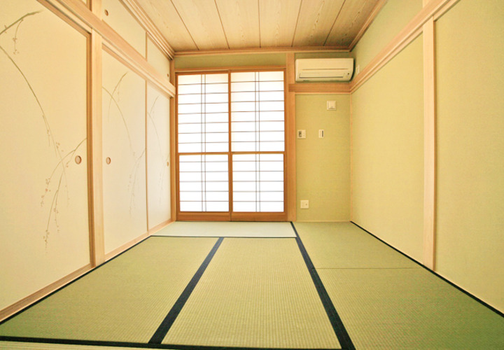 お客様用の寝室や静かにくつろぐ時など用途に応じて活用できる和室B