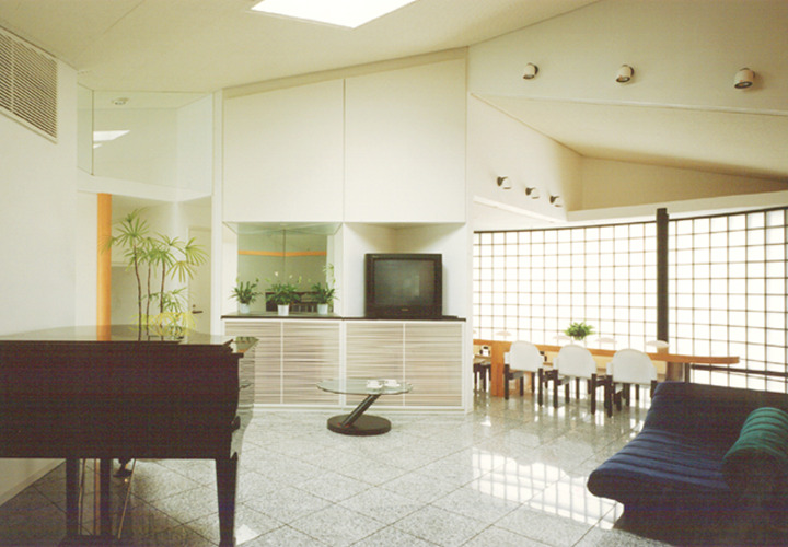 ホームコンサートも楽しめる「ひろま」