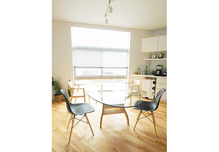 H邸　空間に合わせたオリジナルダイニングテーブル