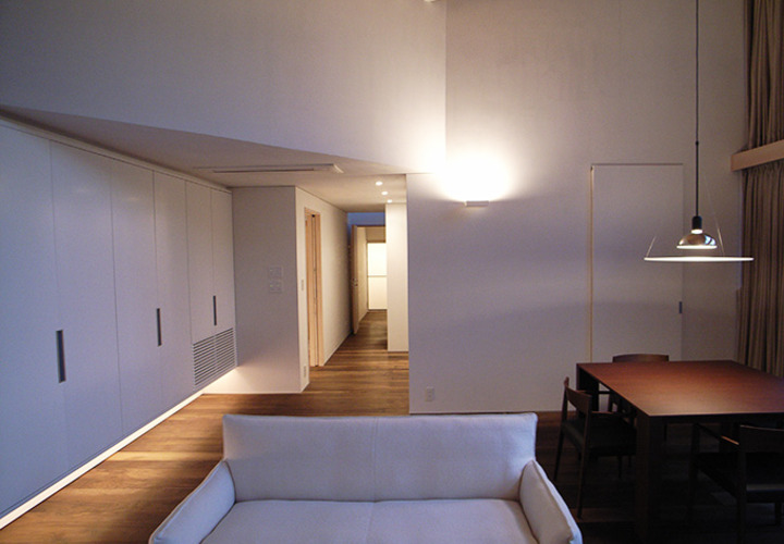 落ち着いた雰囲気の居室