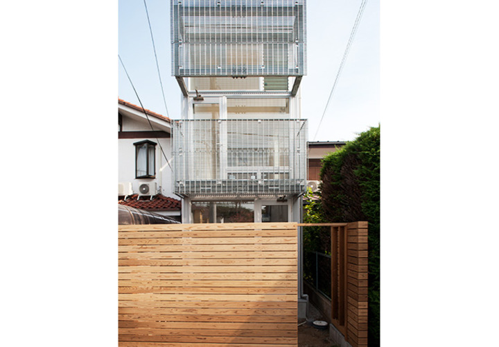 プライバシーにも配慮したモダンな外観