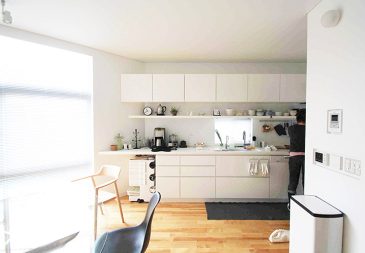 H邸　キッチンはLDKの家具の一つと考える