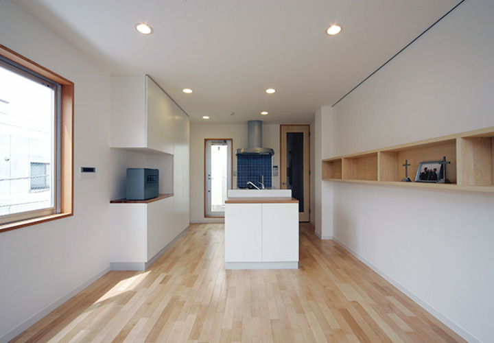 メイプルフローリングのリビング