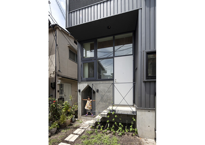 品川-10坪の敷地に7層からなる極小住宅