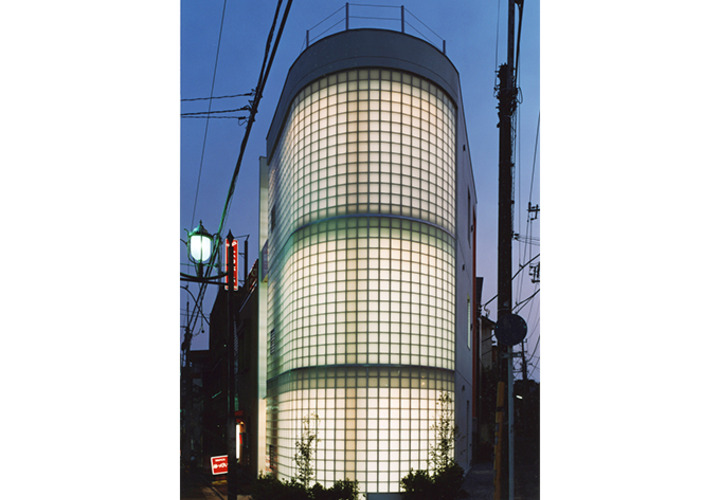 敷地9.65坪に小さいながら存在感