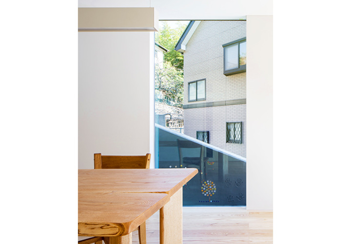 子供時代に建てた家の思い出をいつまでも！