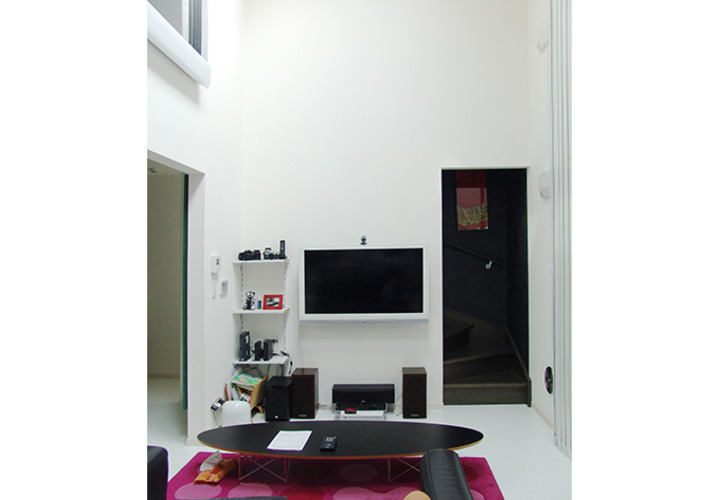 広がりのある開放的なリビング