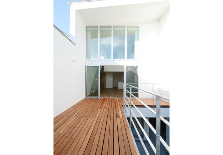 ウッドデッキのテラス