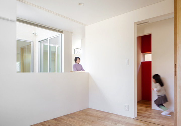 家族の雰囲気がお互い感じられる寝室