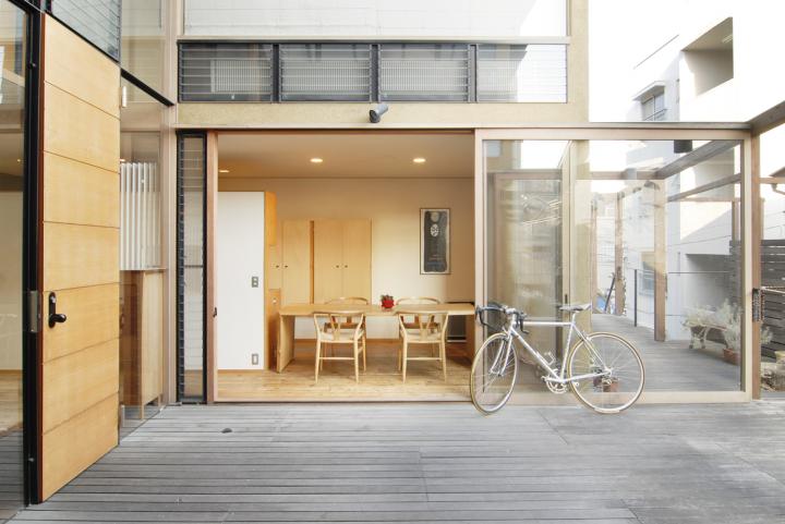 千石の二世帯住宅