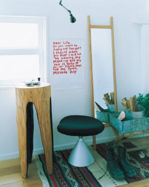 ざっくりとしたまとまりで魅せるラフなインテリア