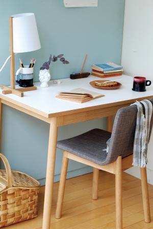 シンプルコンパクトなワークスペース