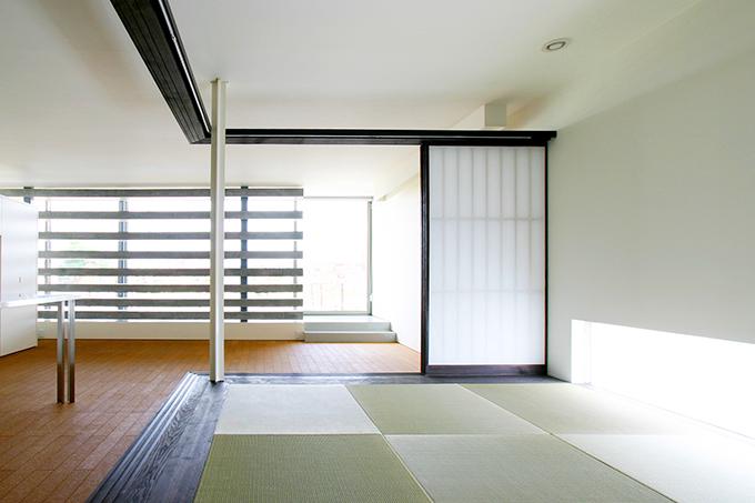 コンクリートルーバーの家（埼玉県深谷市N-House）