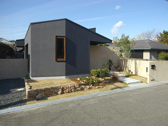 縁側のある家-02