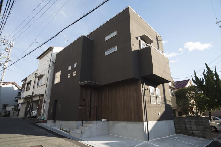 bitteR chocoLate cuBe