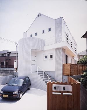 ファンシーなデザイナーズ住宅