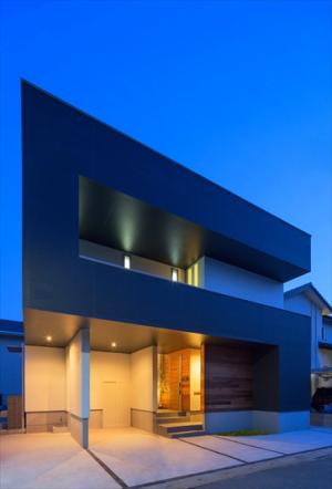 D-House [多角形の家]